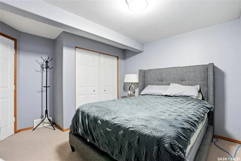 106 Epp Avenue Saskatoon SK S7N 4J5