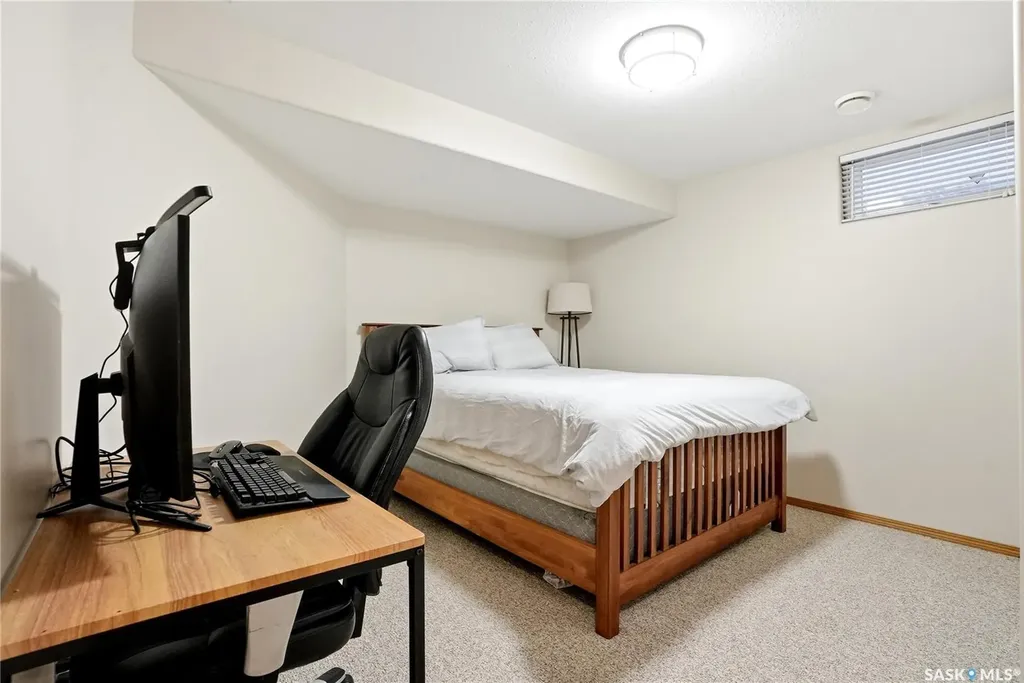 106 Epp Avenue Saskatoon SK S7N 4J5