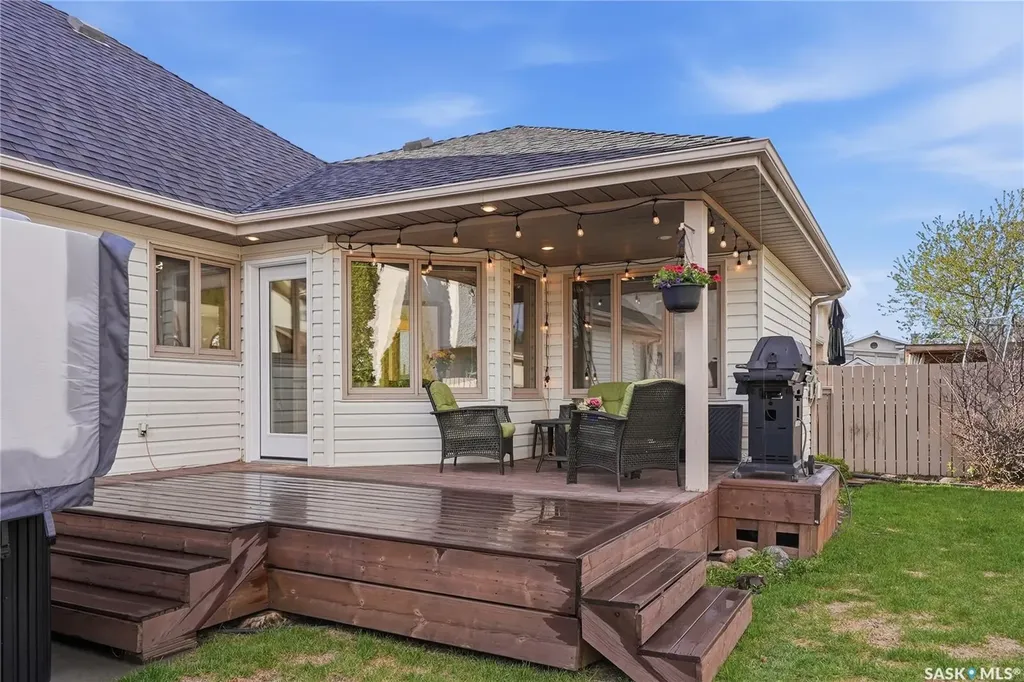 106 Epp Avenue Saskatoon SK S7N 4J5