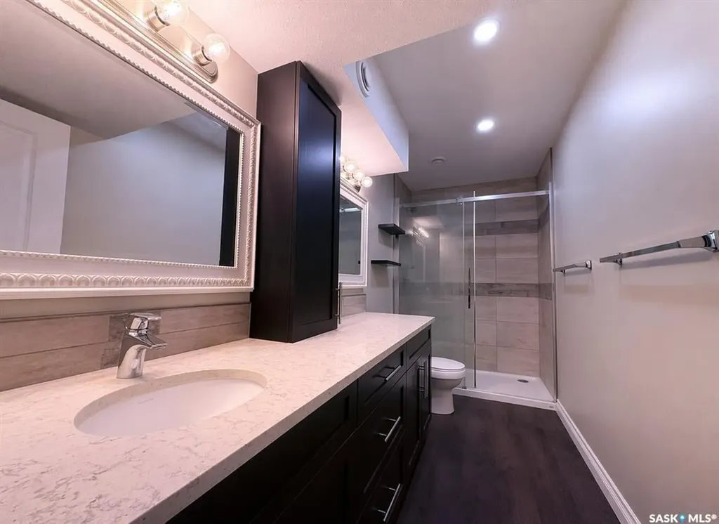 4301 Green Poplar Lane Regina SK S4V 1R1