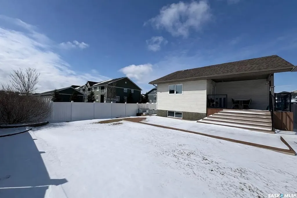 4301 Green Poplar Lane Regina SK S4V 1R1