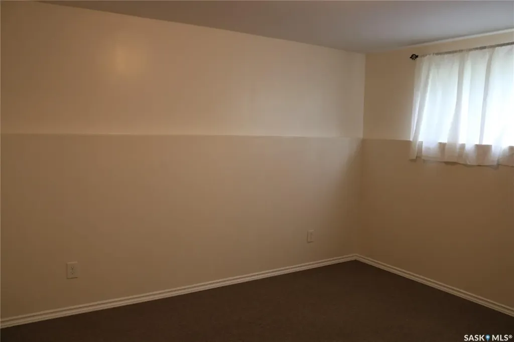 118 4th Avenue Dundurn SK S0K 1K0