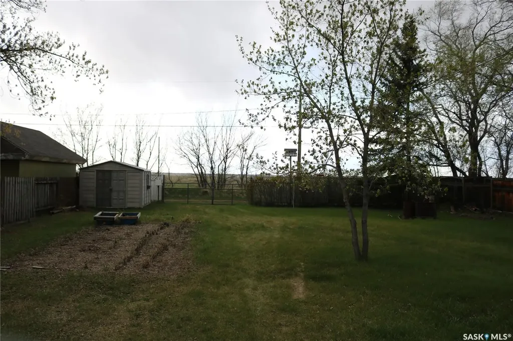 118 4th Avenue Dundurn SK S0K 1K0