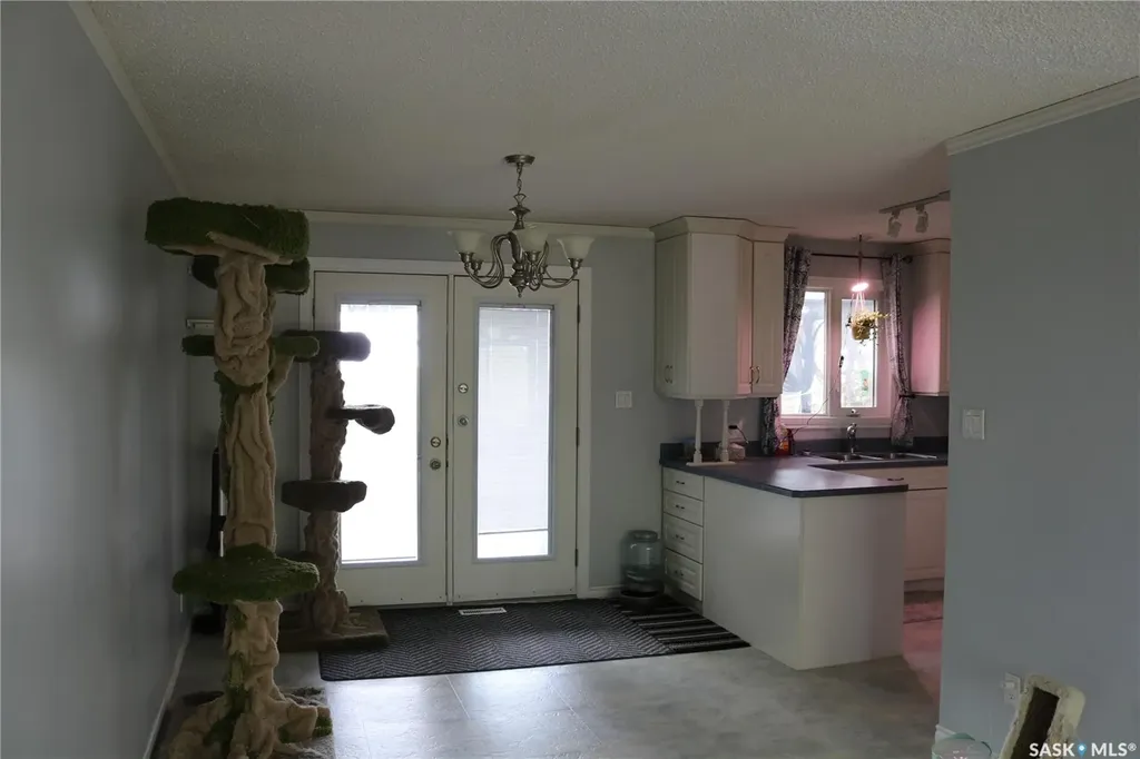 118 4th Avenue Dundurn SK S0K 1K0