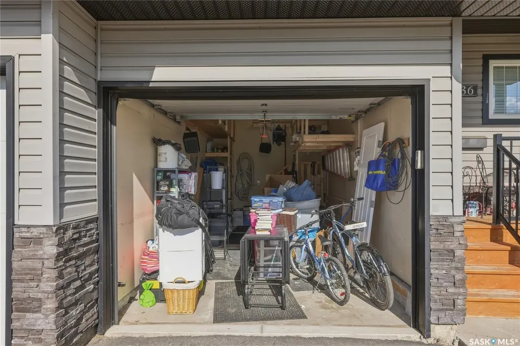 901 4th Street Martensville SK S0K 2T0