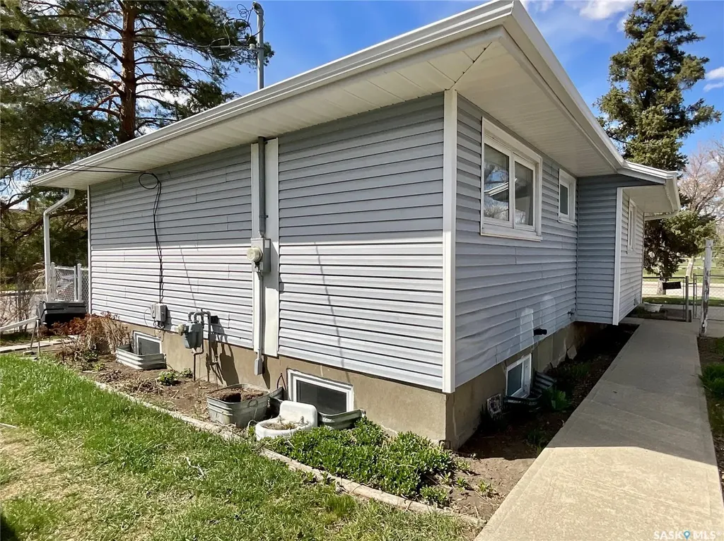 5445 4th Avenue Regina SK S4T 0J8