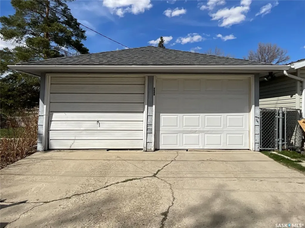 5445 4th Avenue Regina SK S4T 0J8