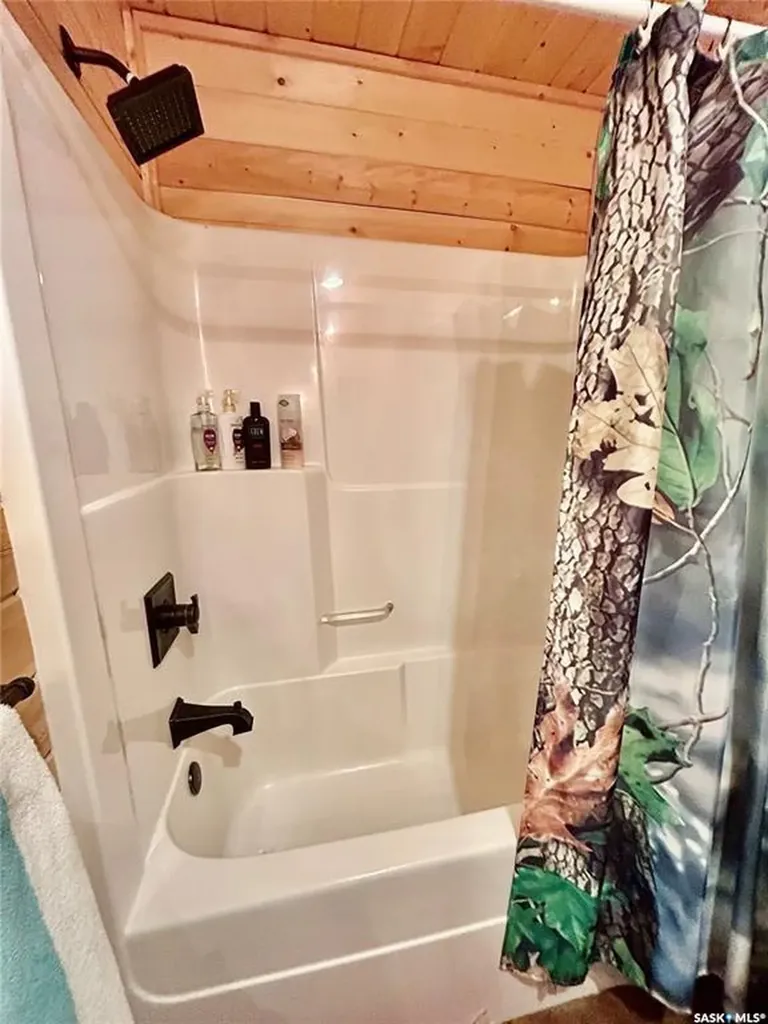 10 Hillview Drive Nipawin Rm No. 487 SK S0E 1E0