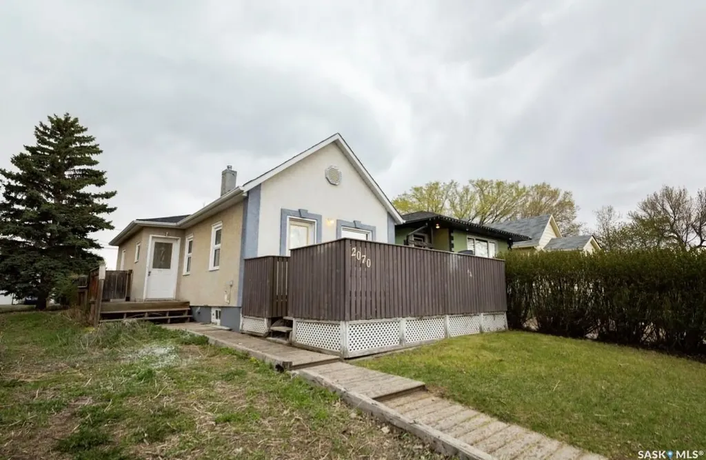 2070 Reynolds Street Regina SK S4N 3M8
