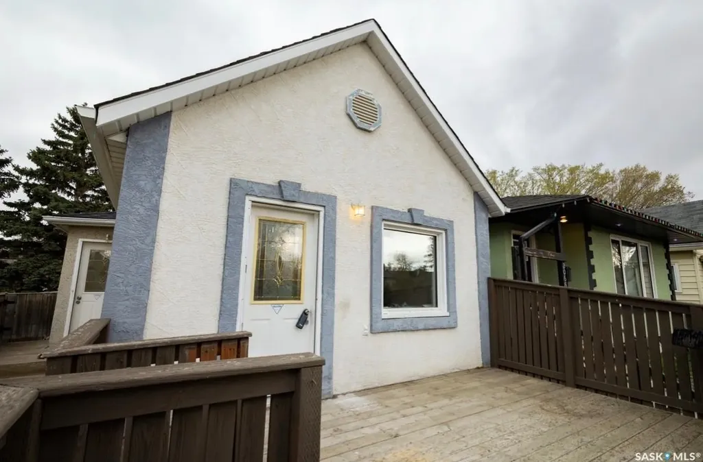 2070 Reynolds Street Regina SK S4N 3M8