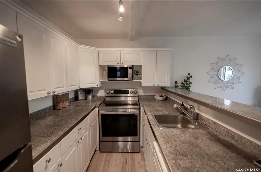 2070 Reynolds Street Regina SK S4N 3M8
