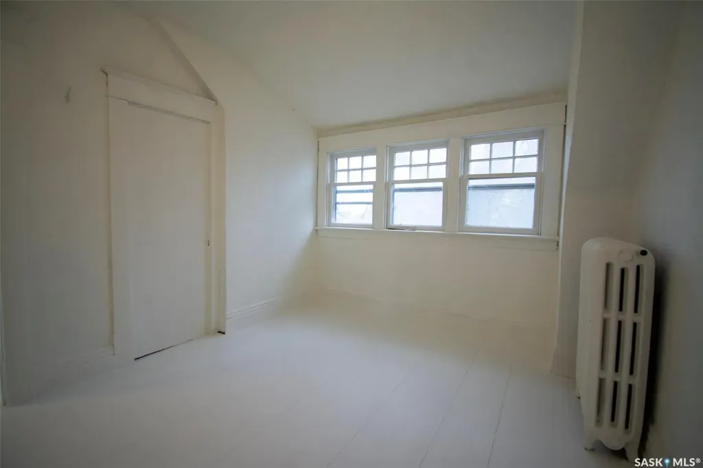 760 James Street N Lumsden SK S0G 3C0