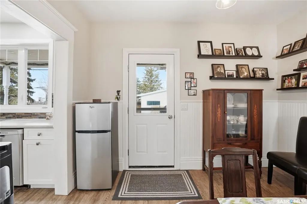 205 3rd Avenue Harris SK S0L 1K0