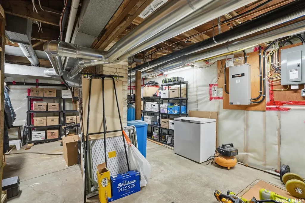 205 3rd Avenue Harris SK S0L 1K0