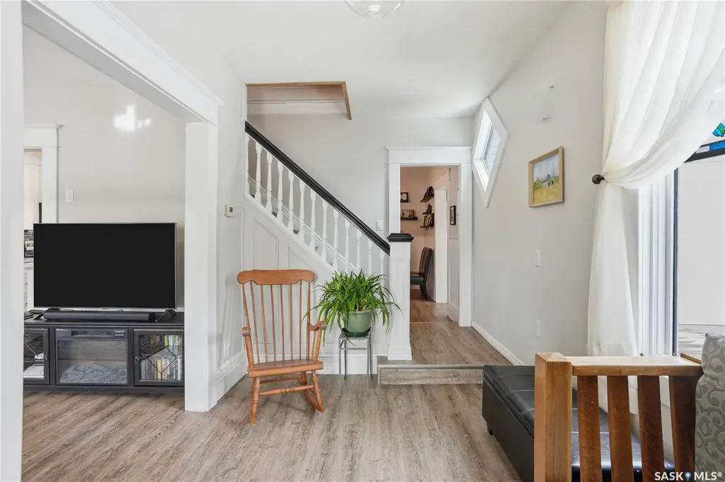 205 3rd Avenue Harris SK S0L 1K0