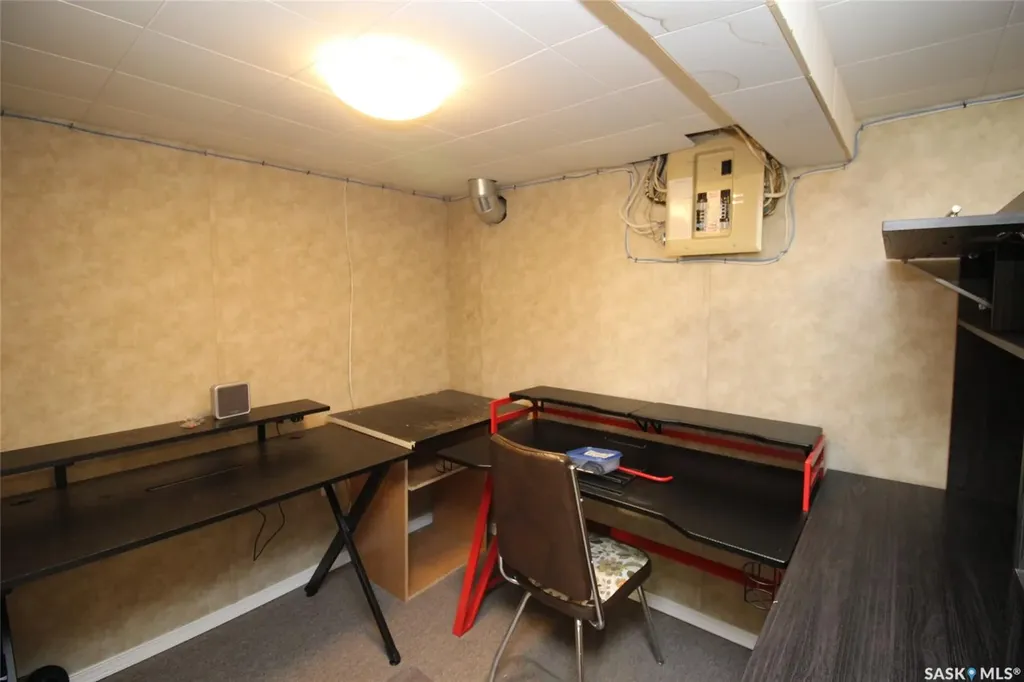 403 4th Street W Shaunavon SK S0N 2M0