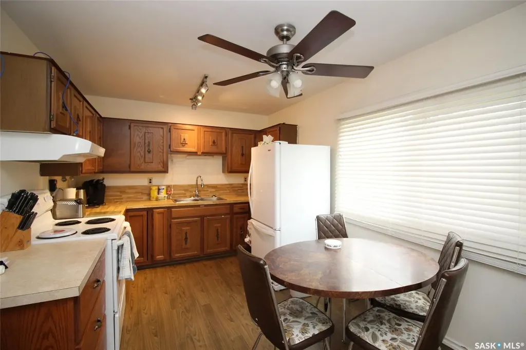 403 4th Street W Shaunavon SK S0N 2M0