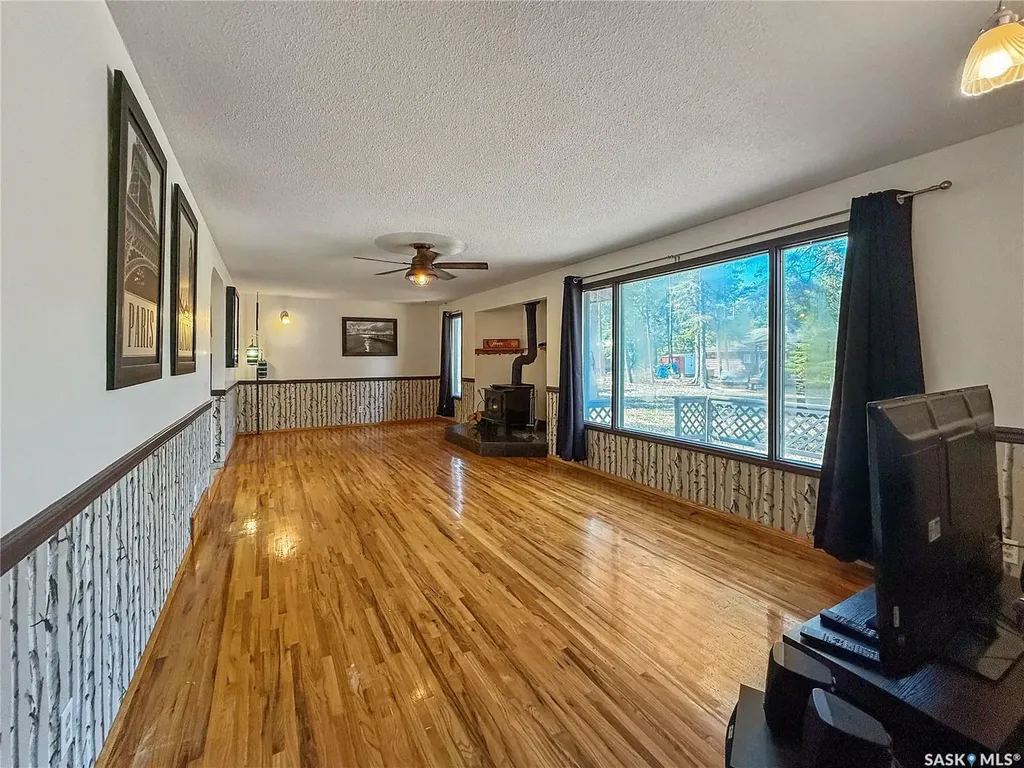 12 5th Avenue Candle Lake SK S0J 3E0
