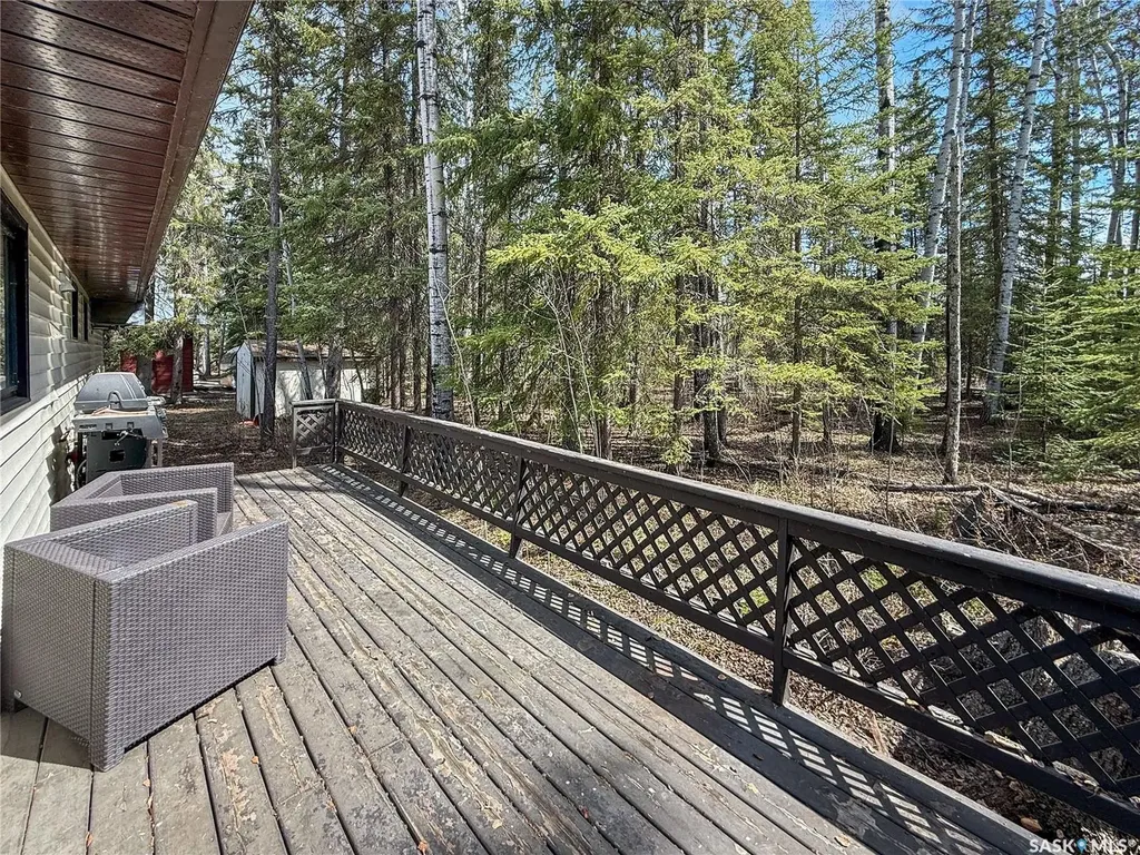12 5th Avenue Candle Lake SK S0J 3E0