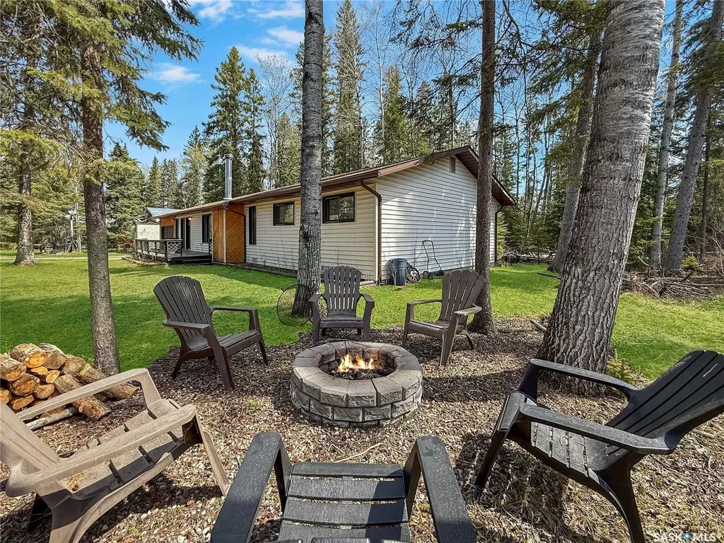 12 5th Avenue Candle Lake SK S0J 3E0