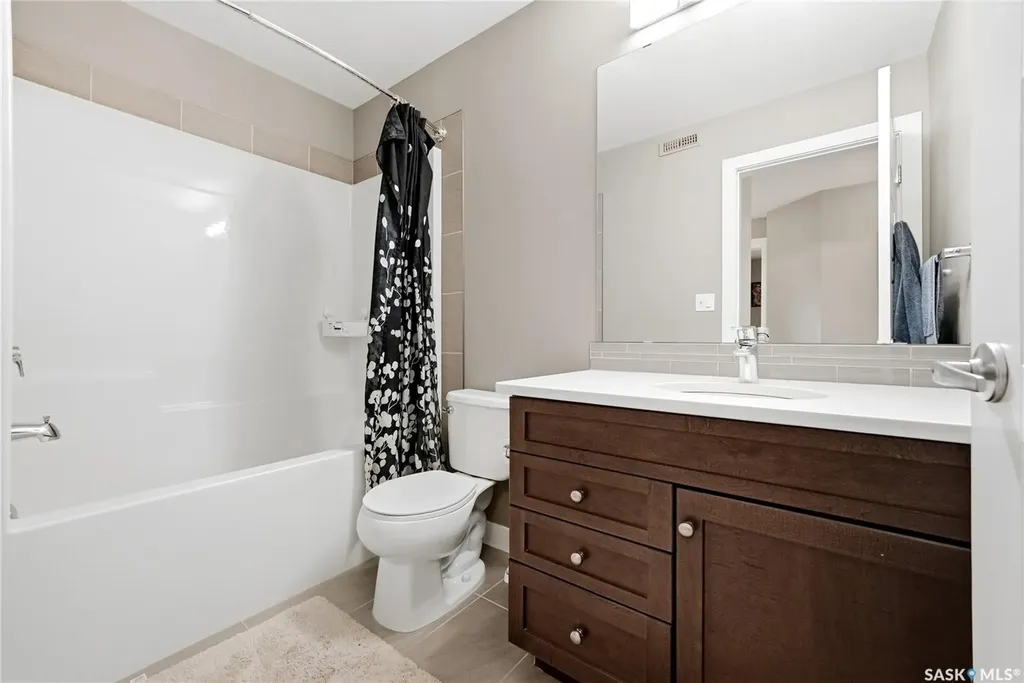 3504 Green Lily Road Regina SK S4V 3M8