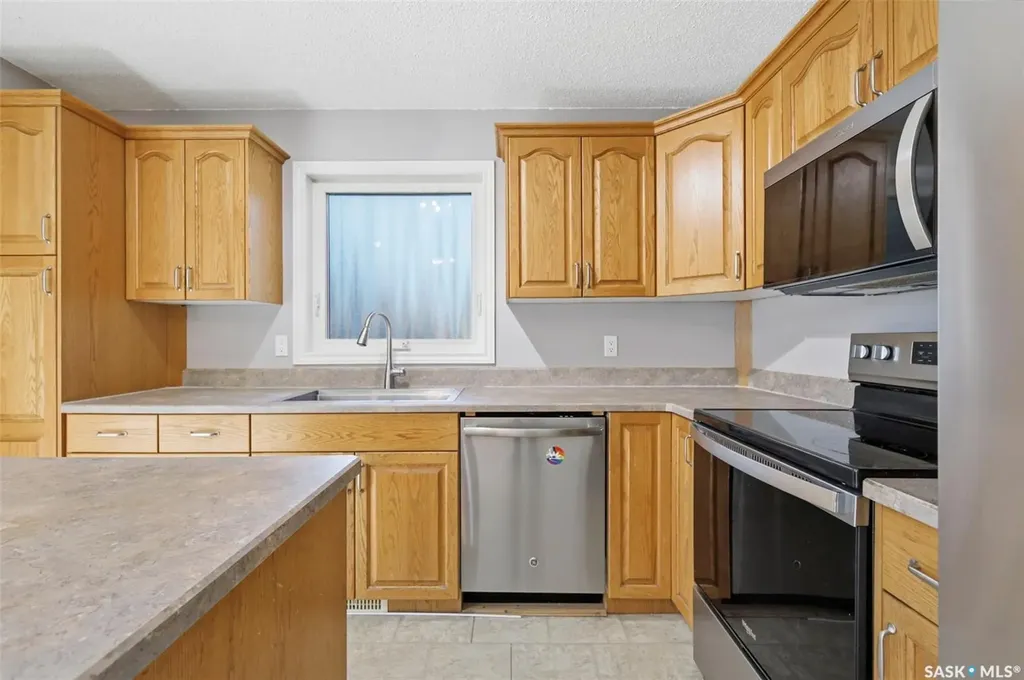 230 Konihowski Road Saskatoon SK S7S 1A7