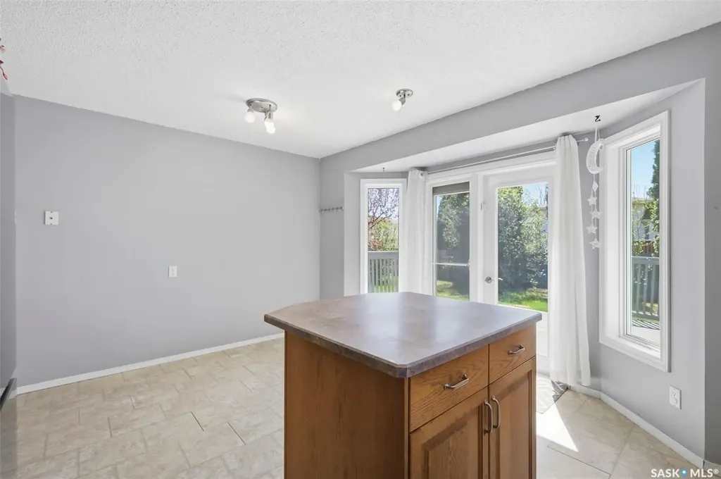 230 Konihowski Road Saskatoon SK S7S 1A7