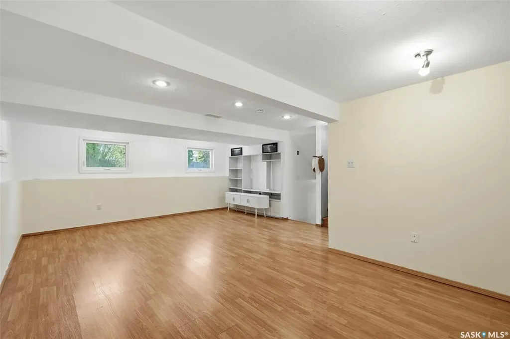 230 Konihowski Road Saskatoon SK S7S 1A7