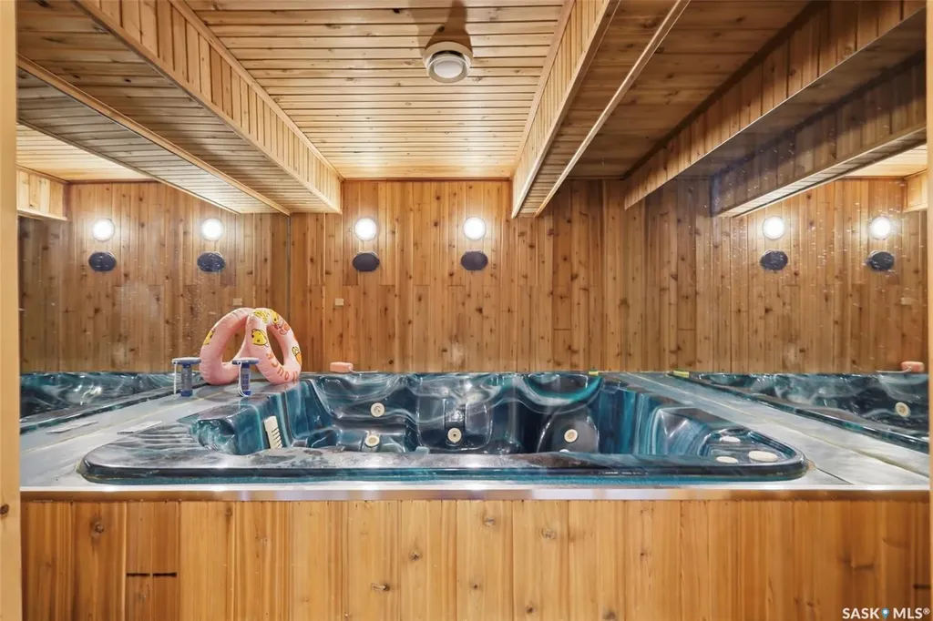230 Konihowski Road Saskatoon SK S7S 1A7