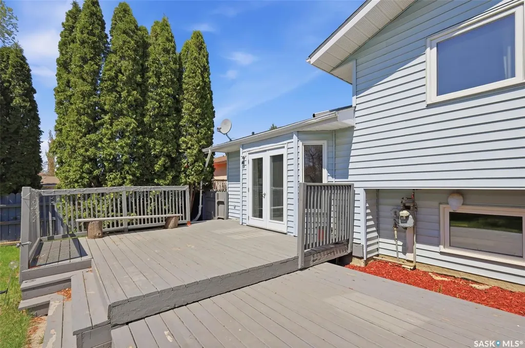230 Konihowski Road Saskatoon SK S7S 1A7