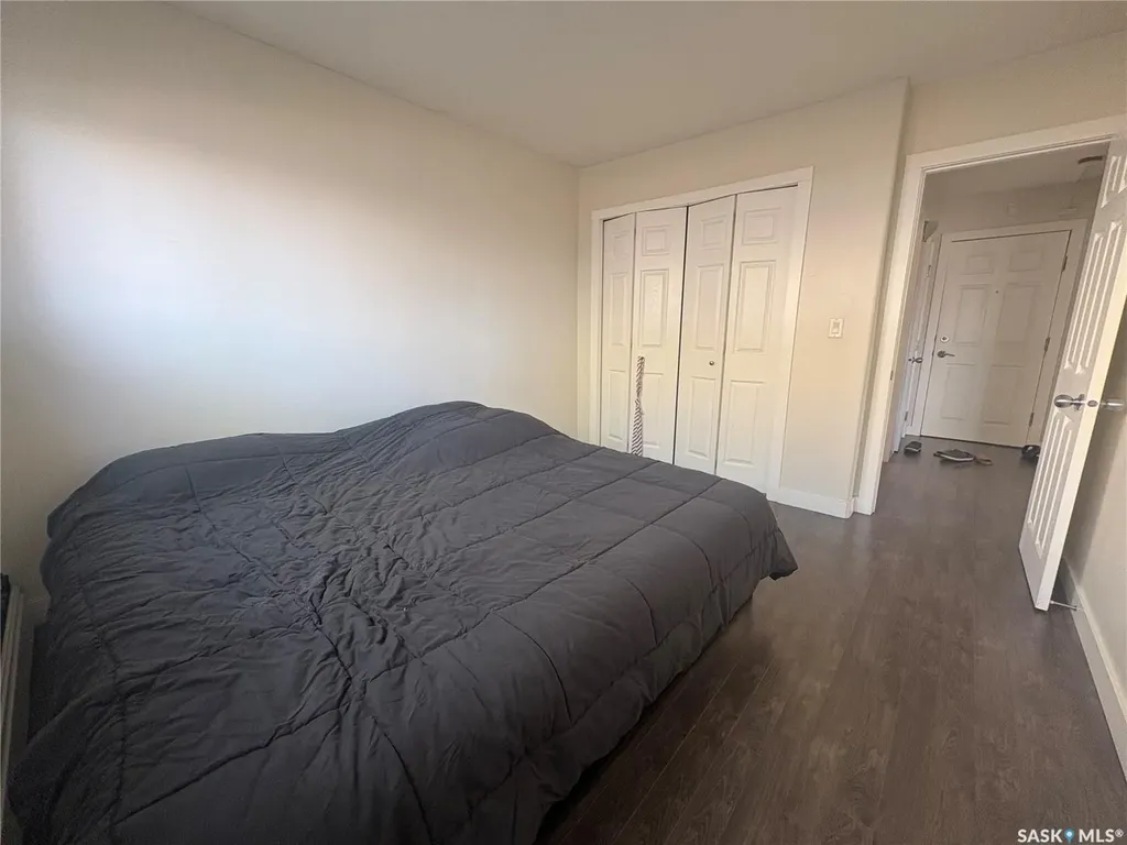 2060 Lorne Street Regina SK S4P 2M2