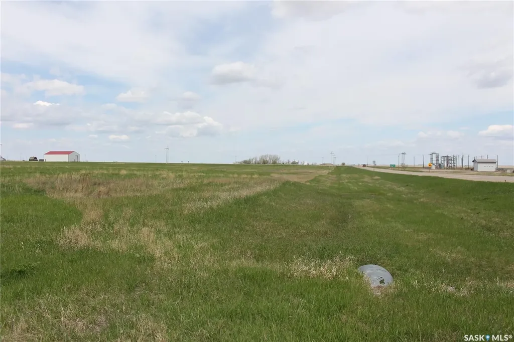 665 Service Road N Central Butte SK S0H 0T0