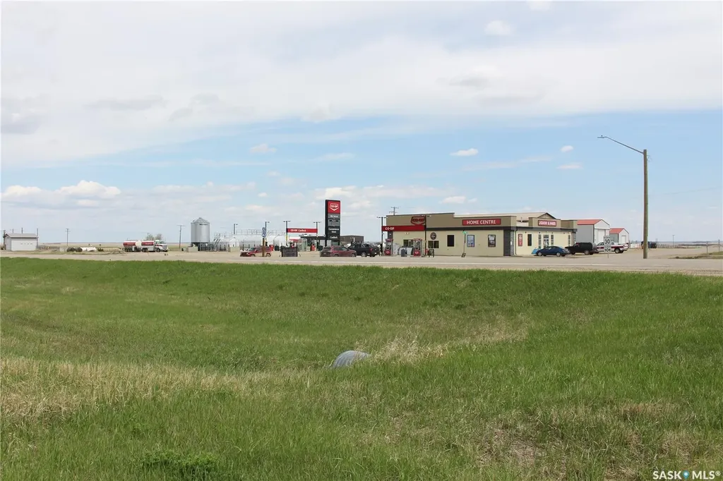 665 Service Road N Central Butte SK S0H 0T0