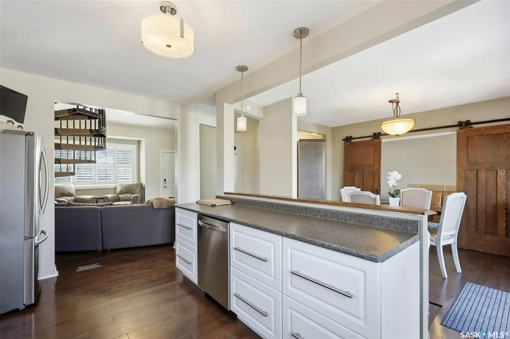 816 Empress Street Saskatoon SK S7K 0Y4