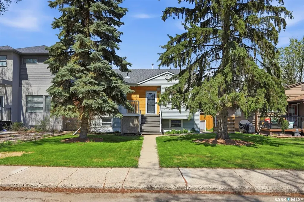 816 Empress Street Saskatoon SK S7K 0Y4