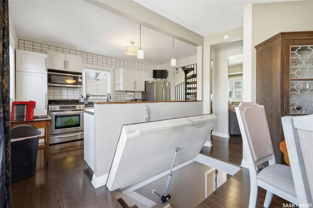 816 Empress Street Saskatoon SK S7K 0Y4
