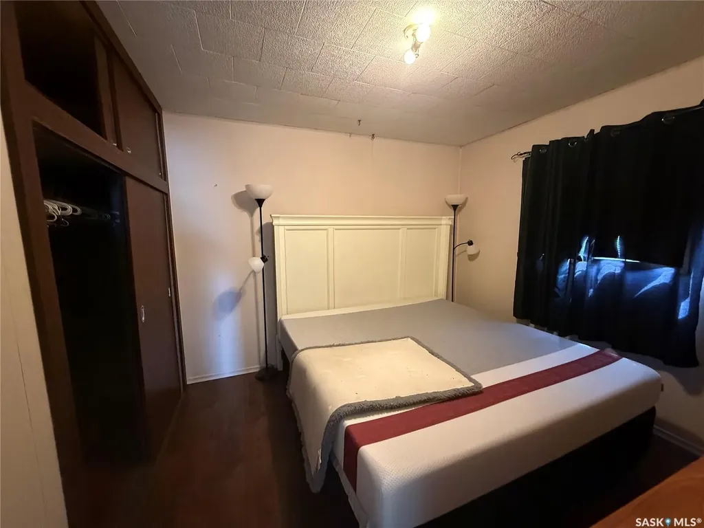 603 5th Street SW Eston SK S0L 1A0
