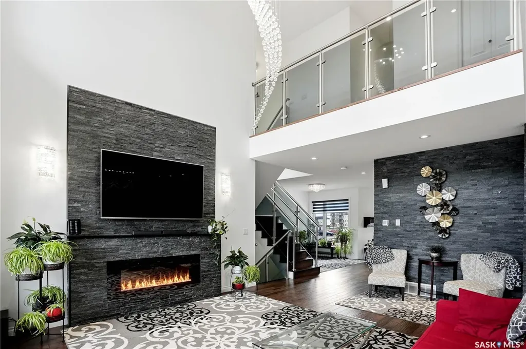4714 E Green Apple Drive Regina SK S4V 3L2