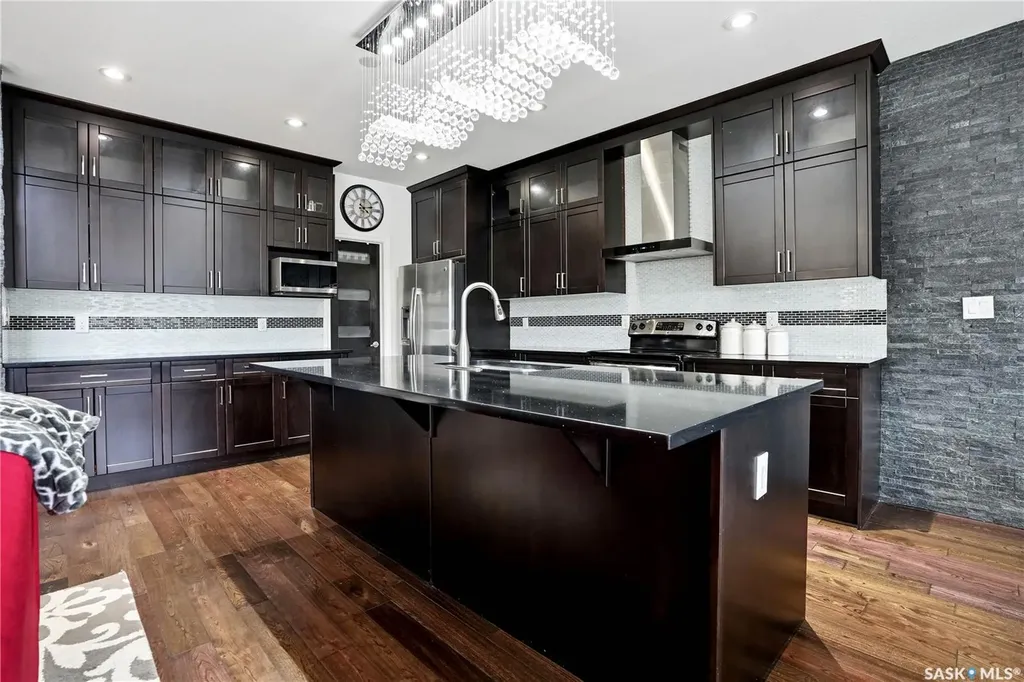 4714 E Green Apple Drive Regina SK S4V 3L2