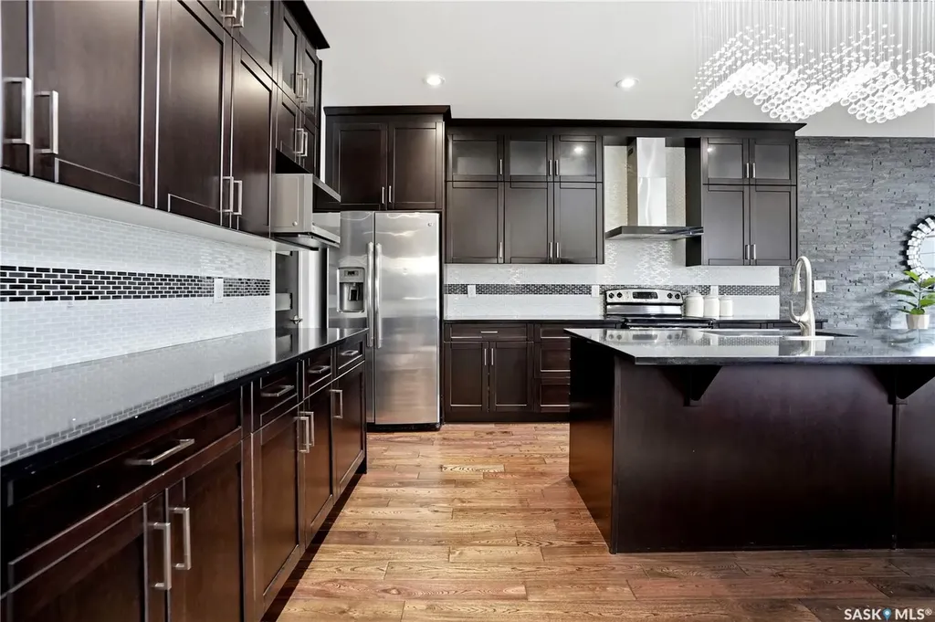 4714 E Green Apple Drive Regina SK S4V 3L2