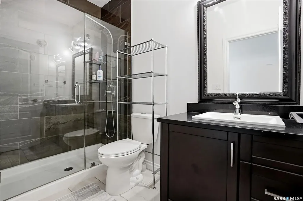 4714 E Green Apple Drive Regina SK S4V 3L2