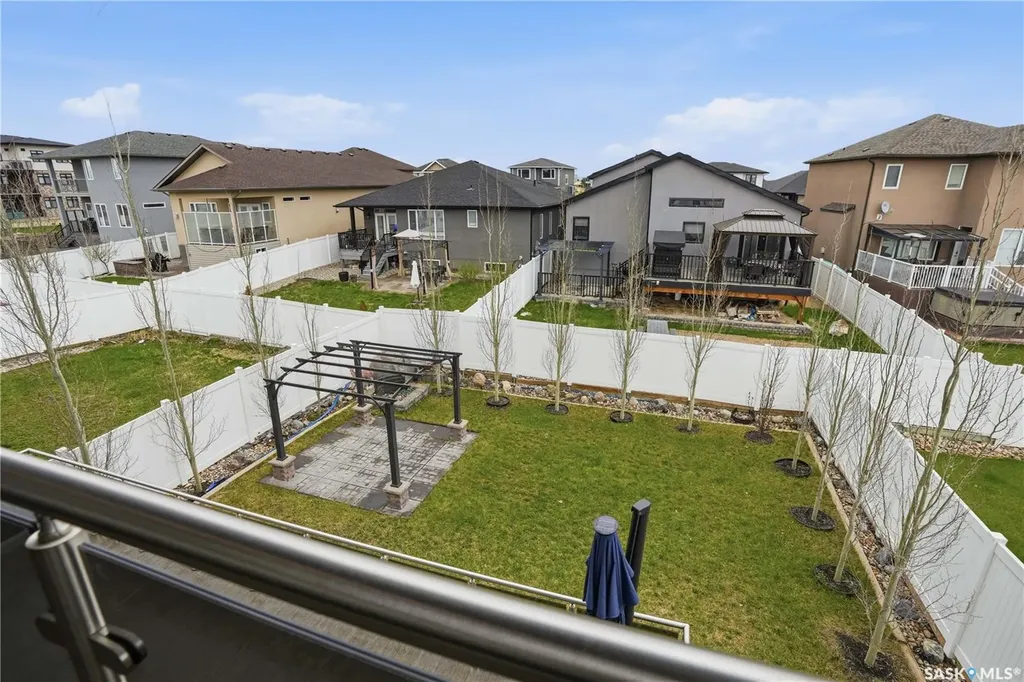 4714 E Green Apple Drive Regina SK S4V 3L2