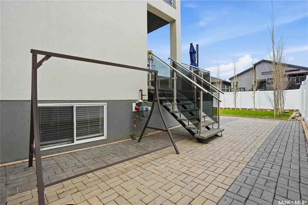 4714 E Green Apple Drive Regina SK S4V 3L2