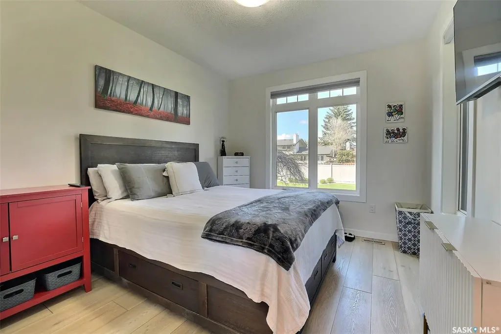 4721 Mctavish Street Regina SK S4S 6H2