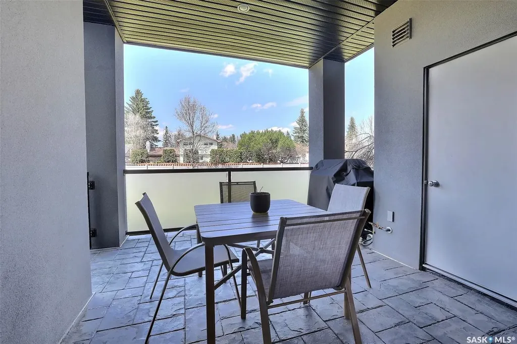 4721 Mctavish Street Regina SK S4S 6H2