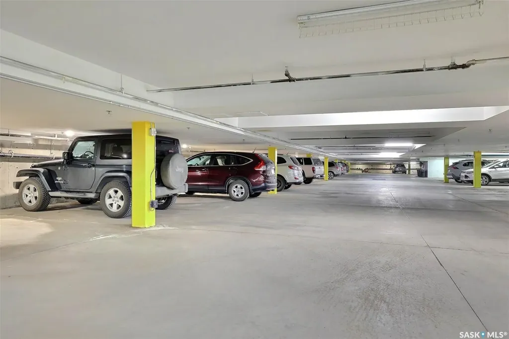 4721 Mctavish Street Regina SK S4S 6H2