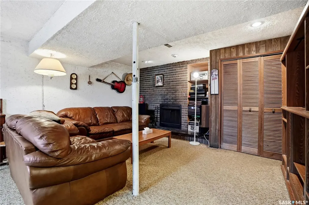 151 Markwell Drive Regina SK S4X 1K2