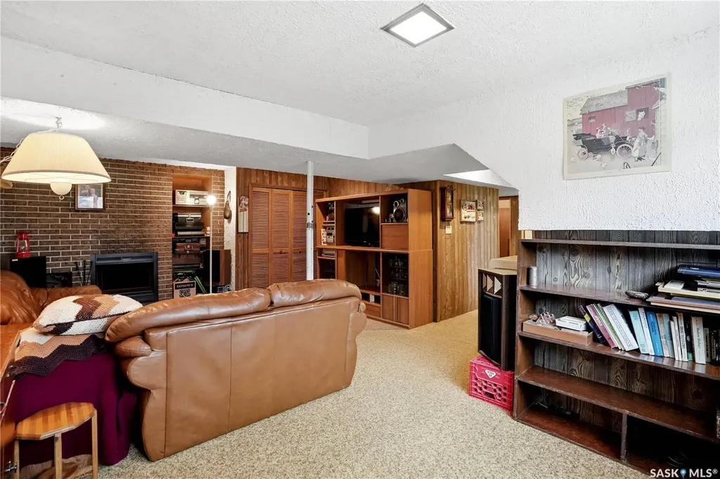 151 Markwell Drive Regina SK S4X 1K2