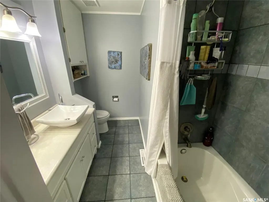 544 Circlebrooke Drive Yorkton SK S3N 2T4