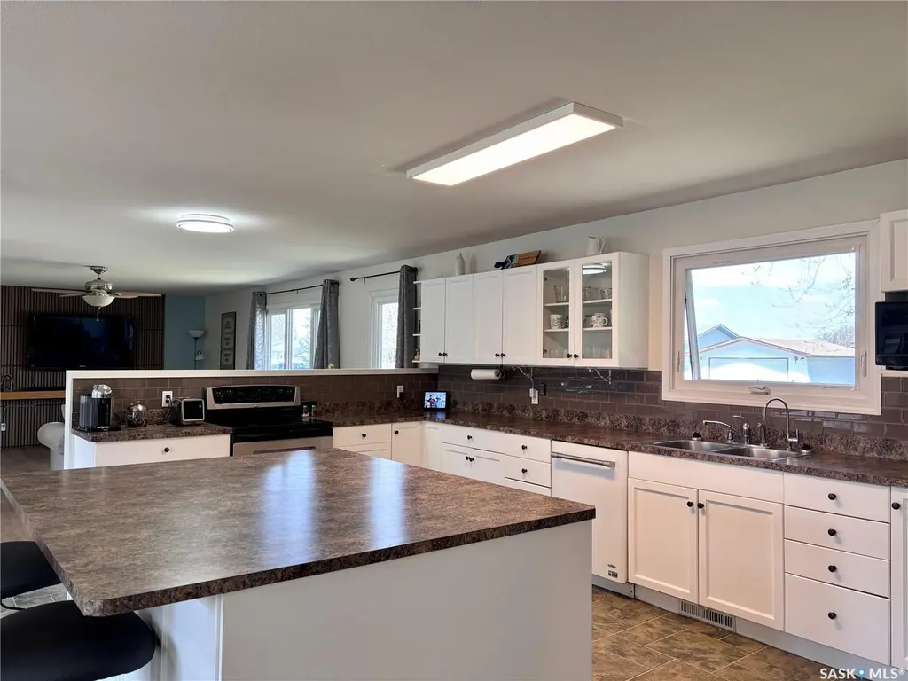 218 Taphorn Street Muenster SK S0K 2Y0